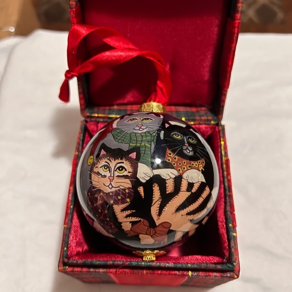 Gift Other - Christmas Cats Ornament